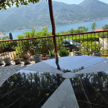 Appartamento Legatum I - Bay Sight Cattaro Esterno foto