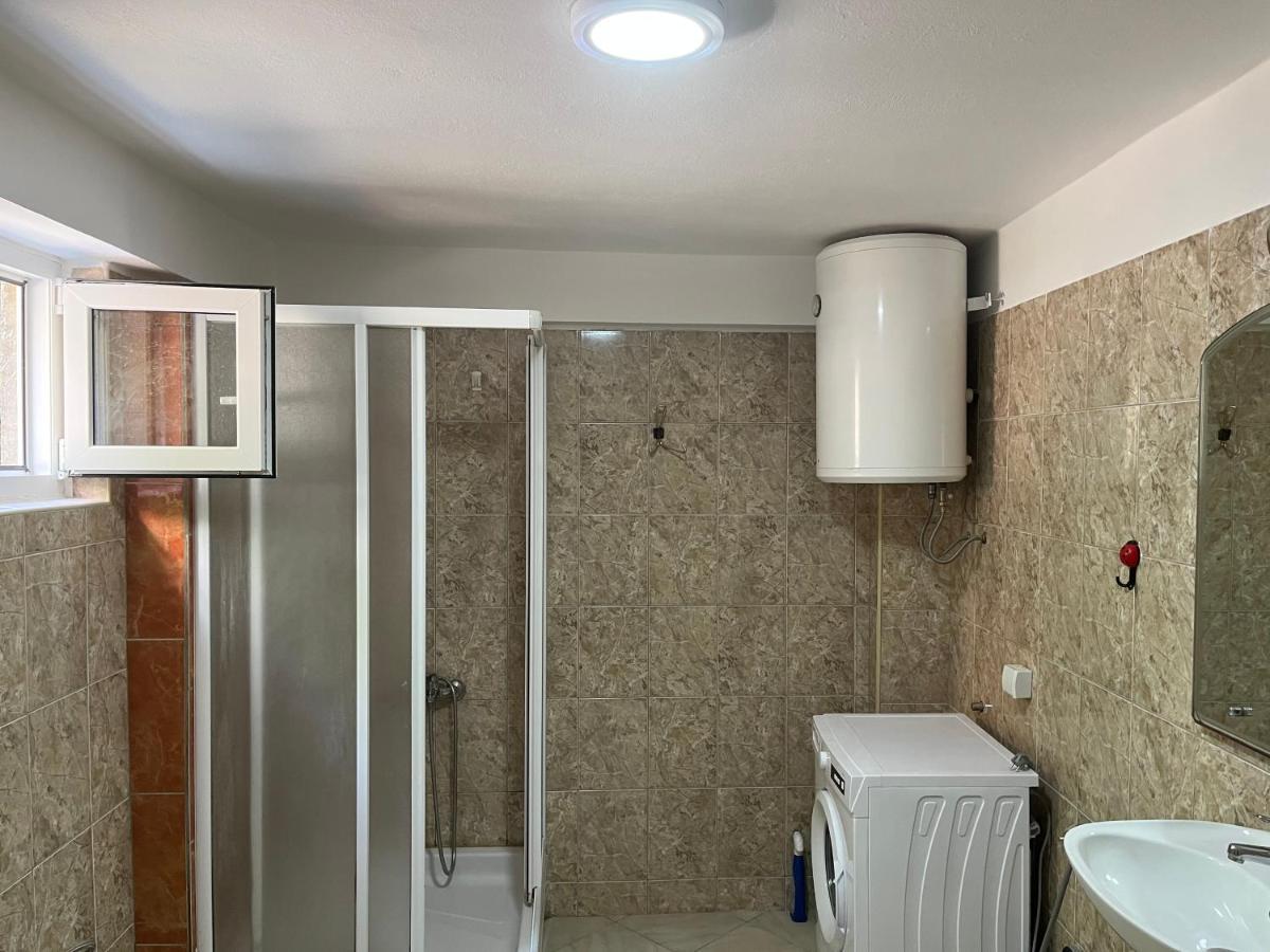 Appartamento Legatum I - Bay Sight Cattaro Esterno foto